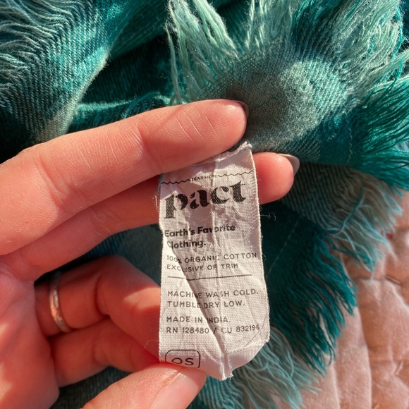 Pact Fireside Flannel Scarf - Picture 3 of 3